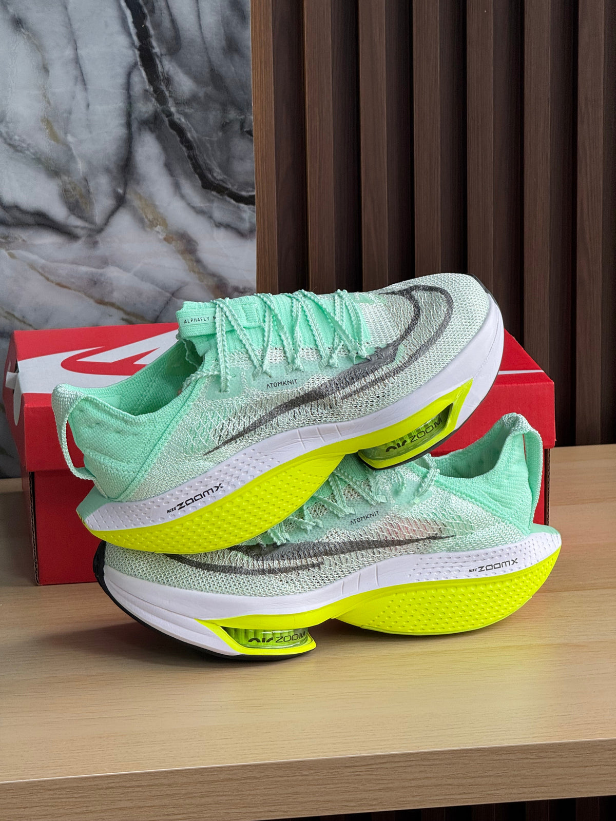 NIKE ALPHA FLY 2