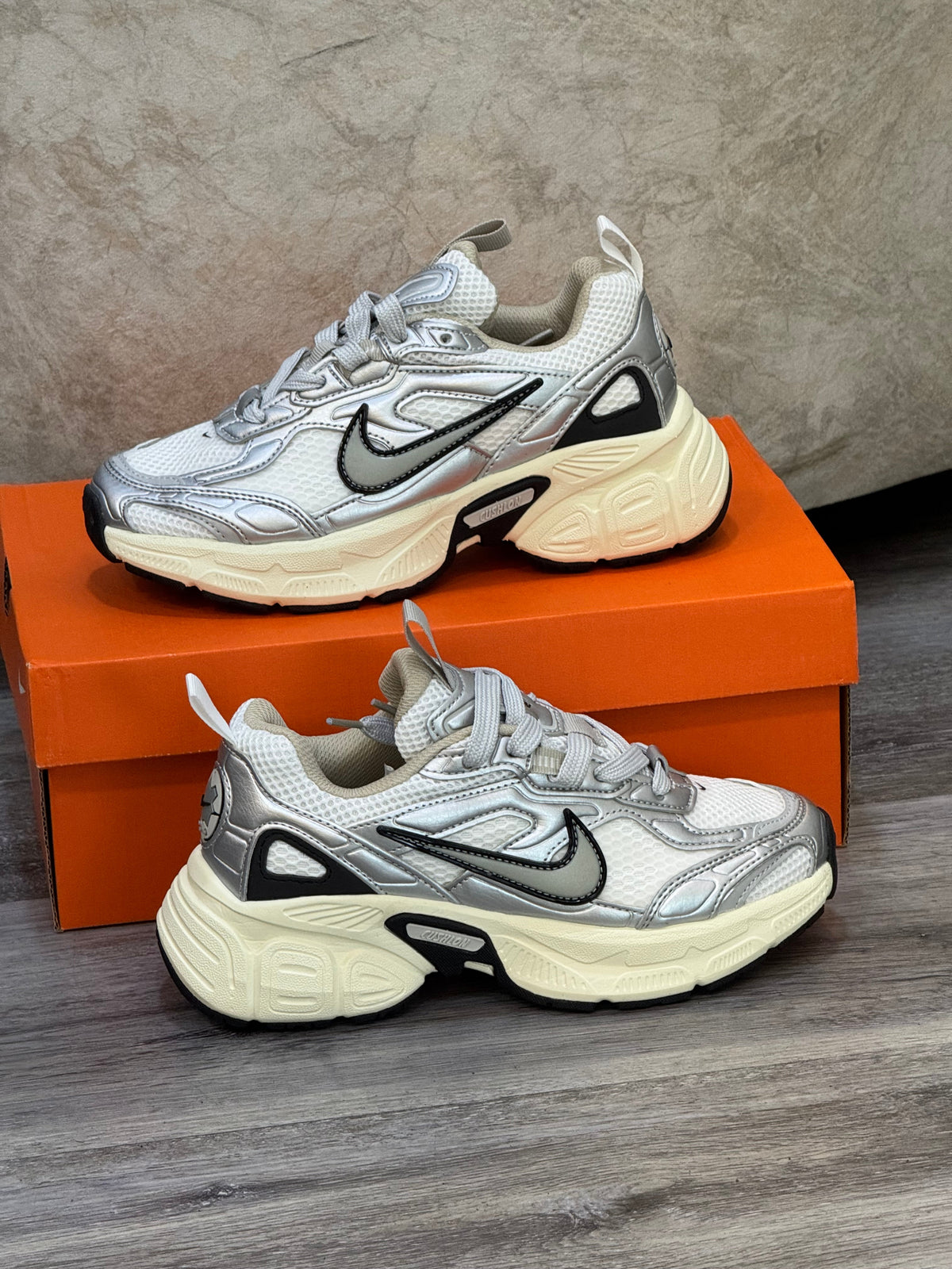 NIKE V2K PLATAFORMA
