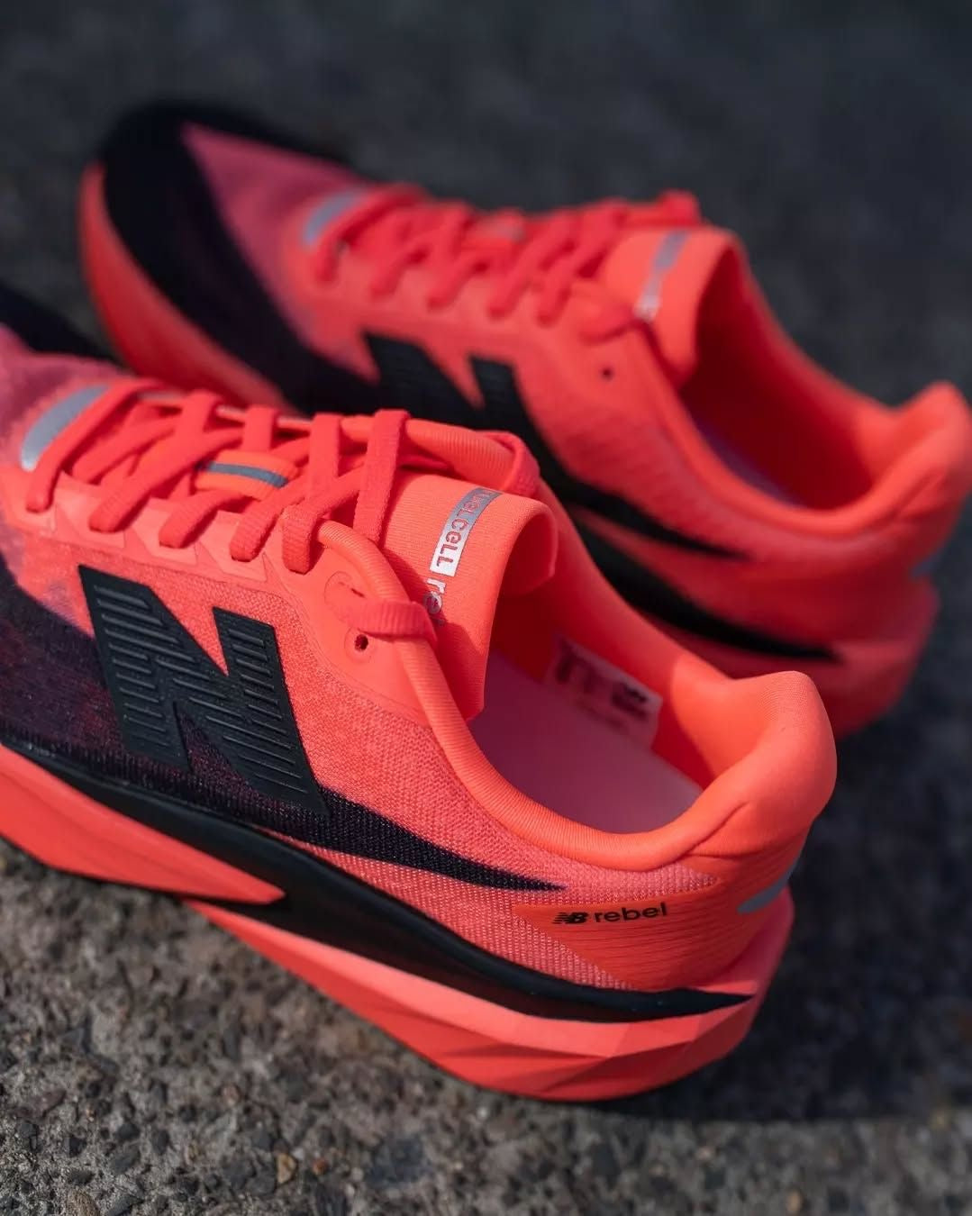 NEW BALANCE REBEL