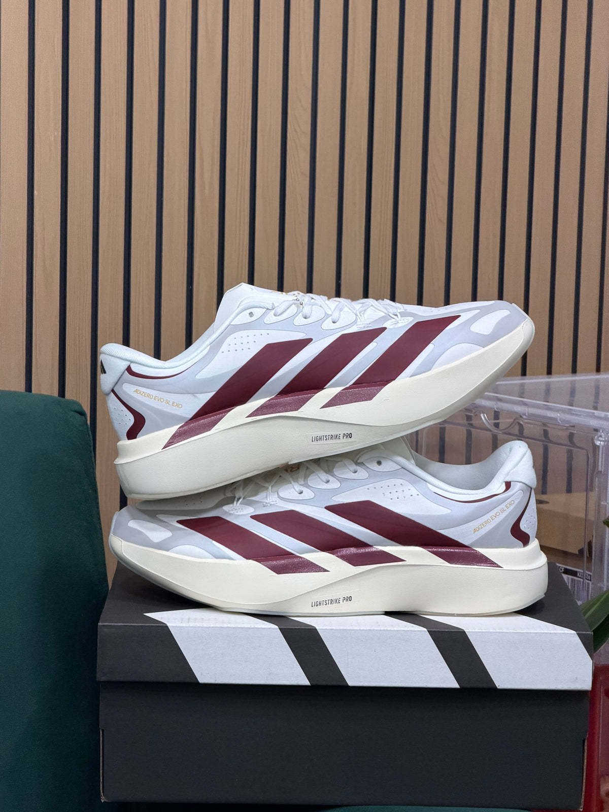 ADIZERO EXO SL