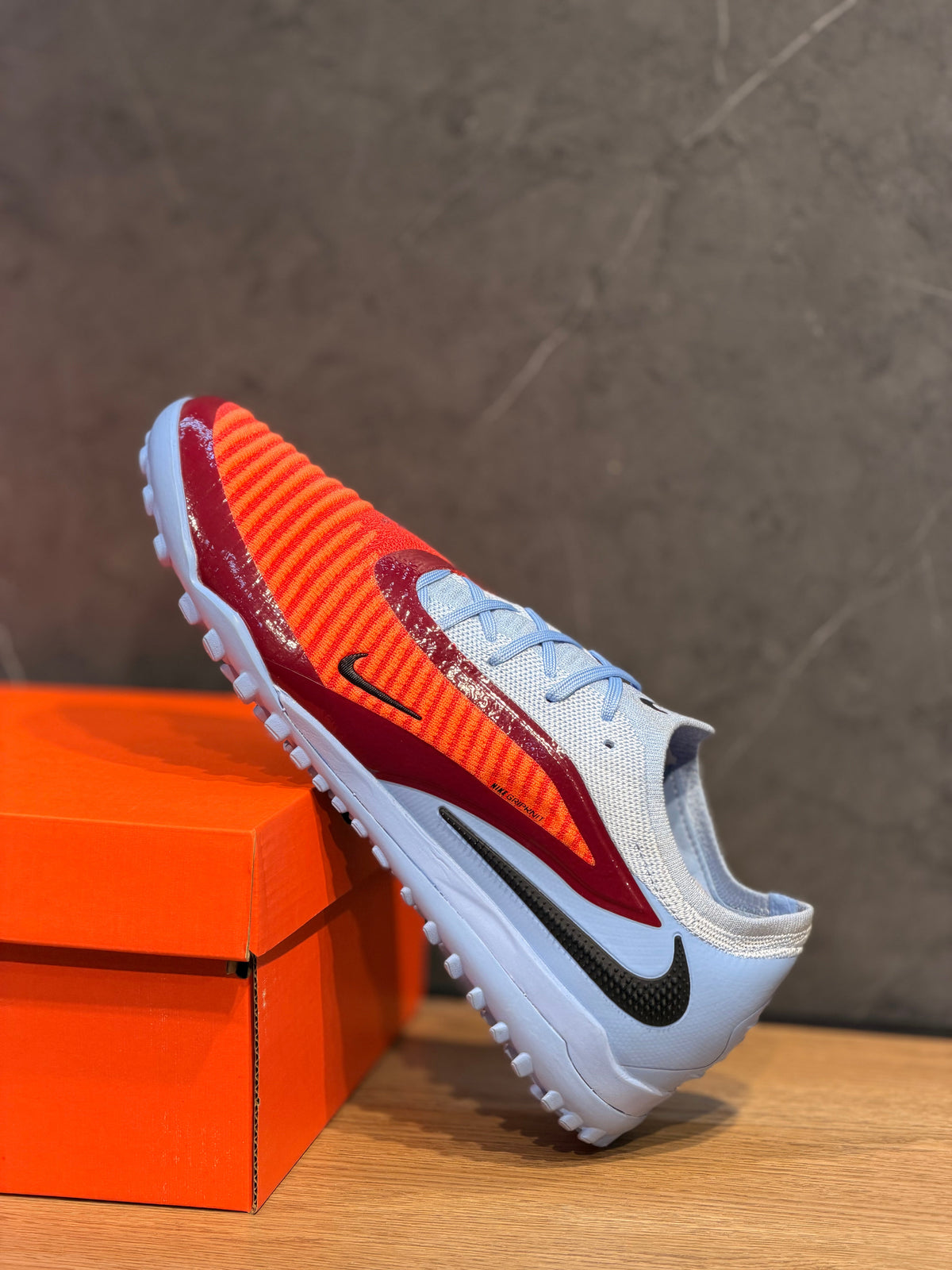 NIKE TORRETIN GAMA MEDIA