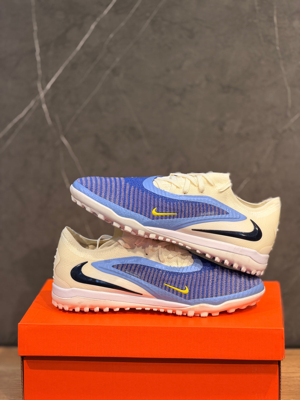 NIKE TORRETIN