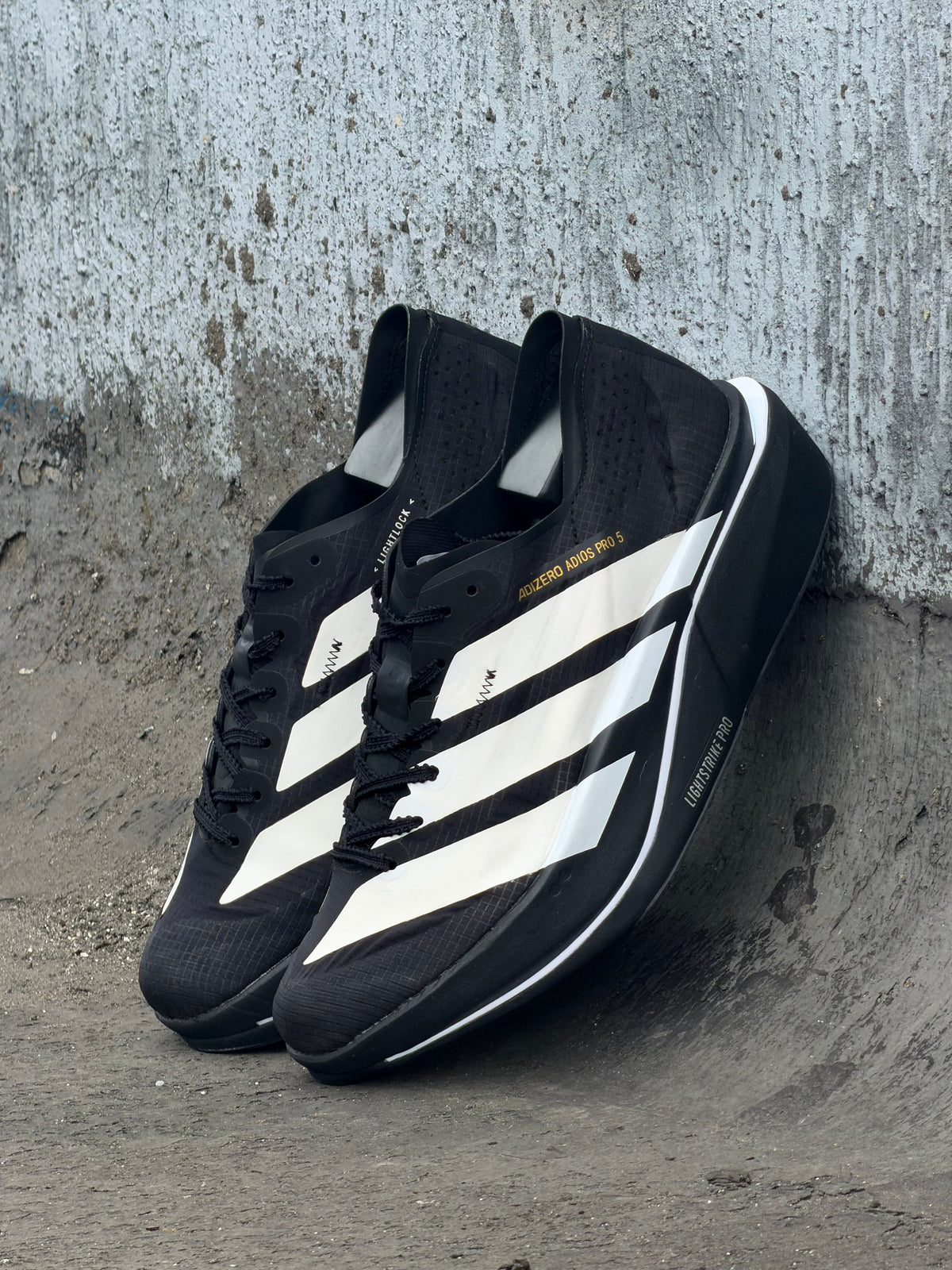 ADIZERO ADIÓS PRO 5