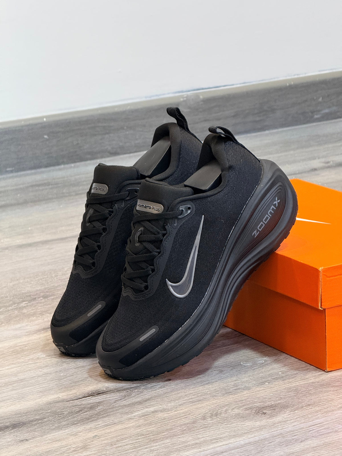 VOMERO PLUS