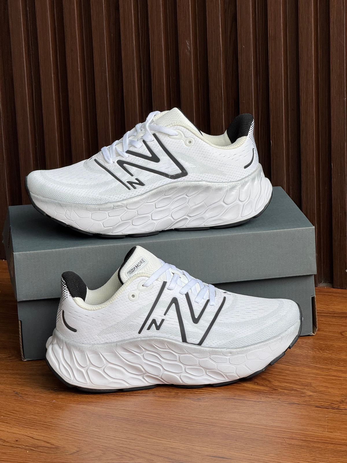 NEW BALANCE