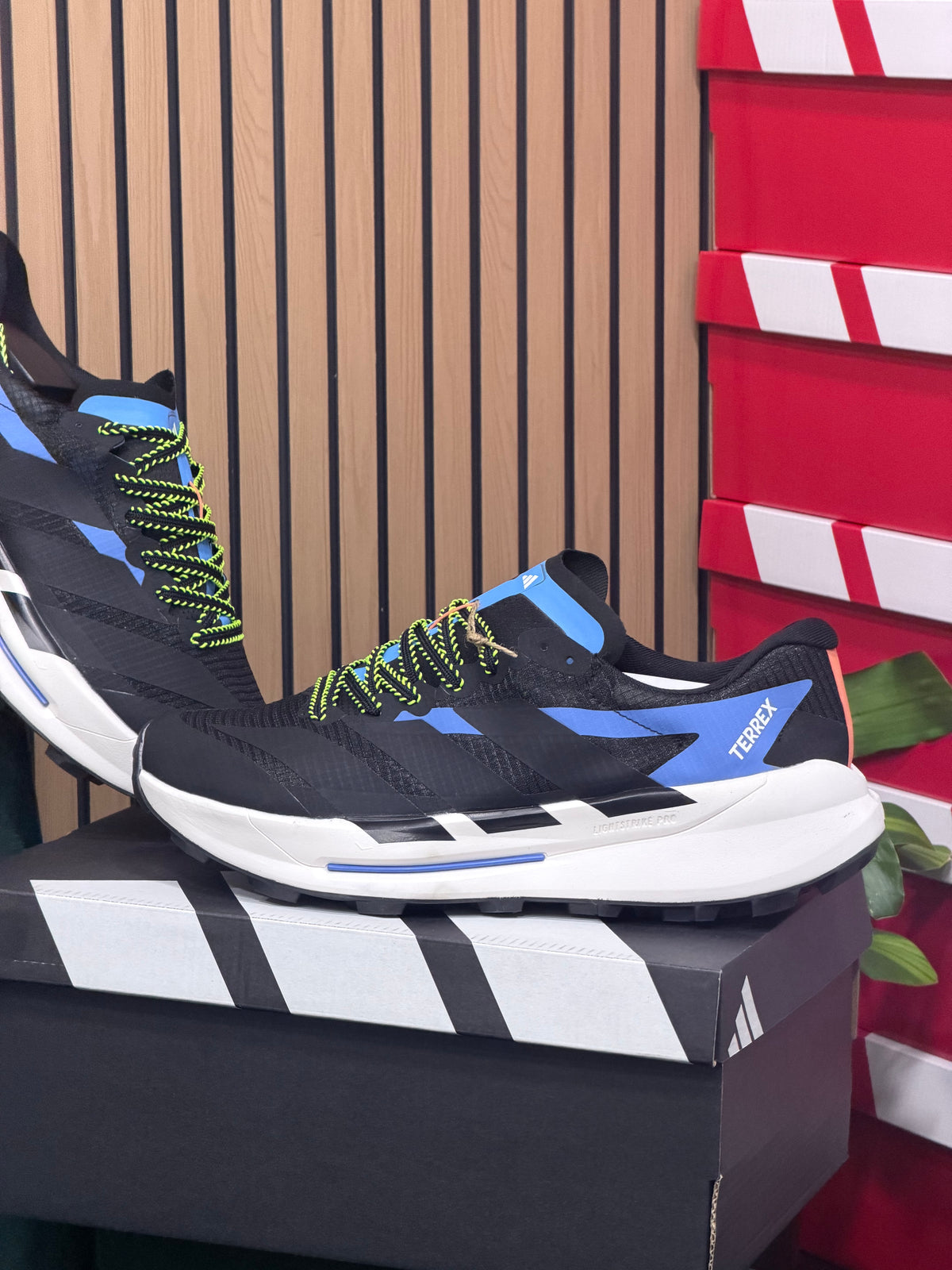 ADIDAS TERREX