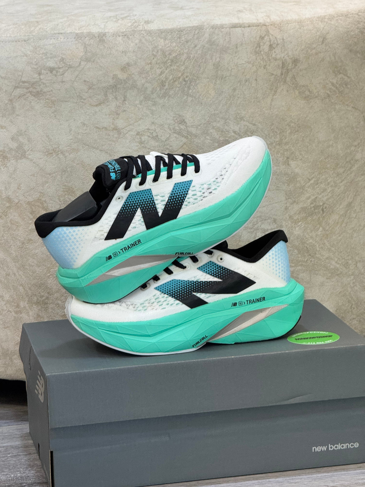NEWBALANCE TRAINER