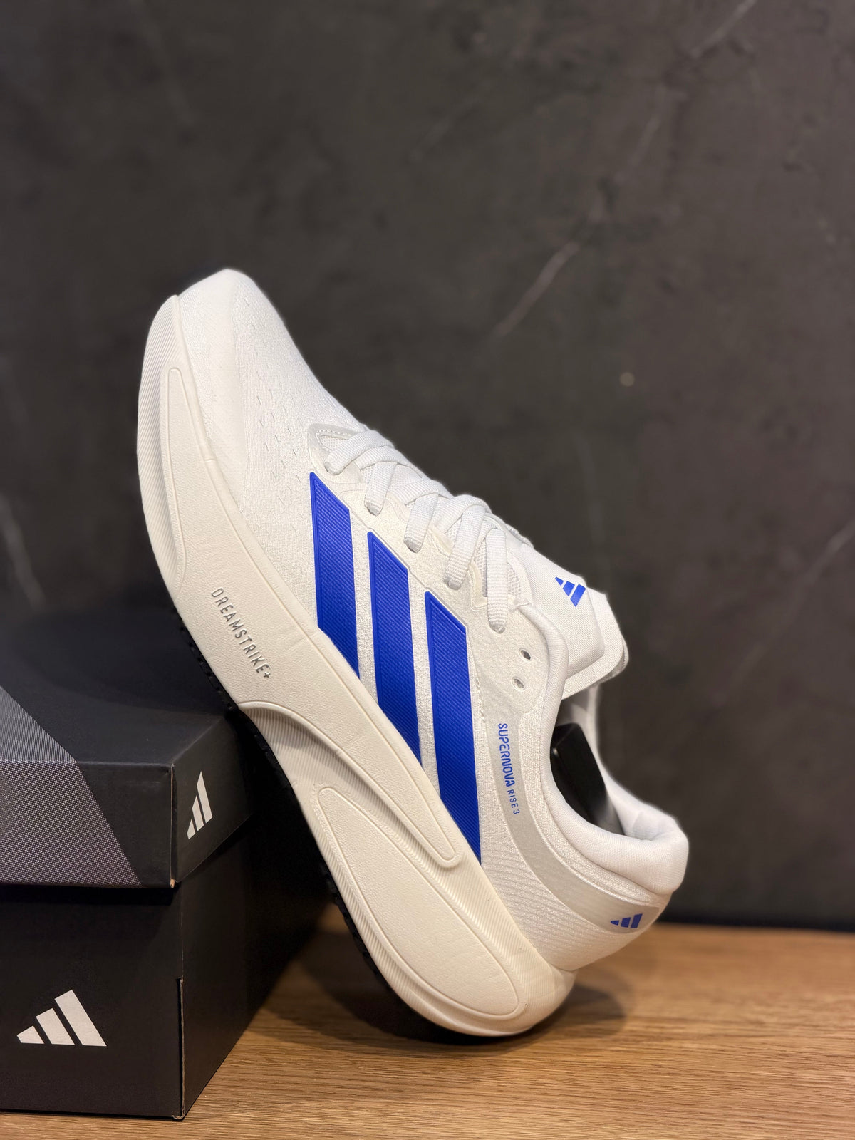 ADIDAS SUPERNOVA RISE 3