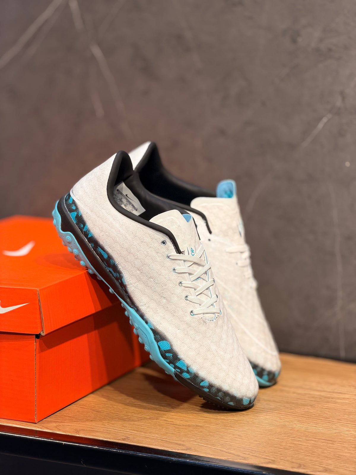 NIKE TORRETIN