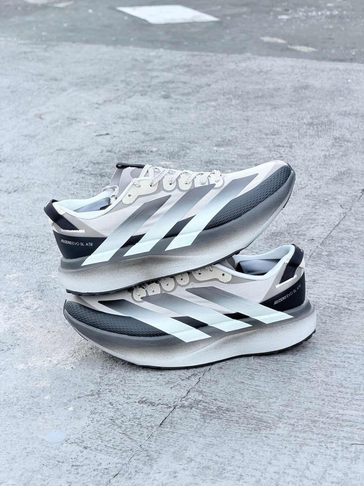 ADIZERO SL 2