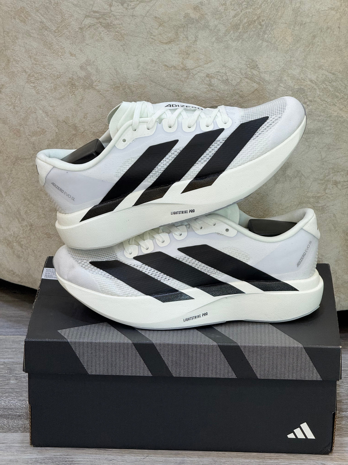 ADIZERO EVO SL