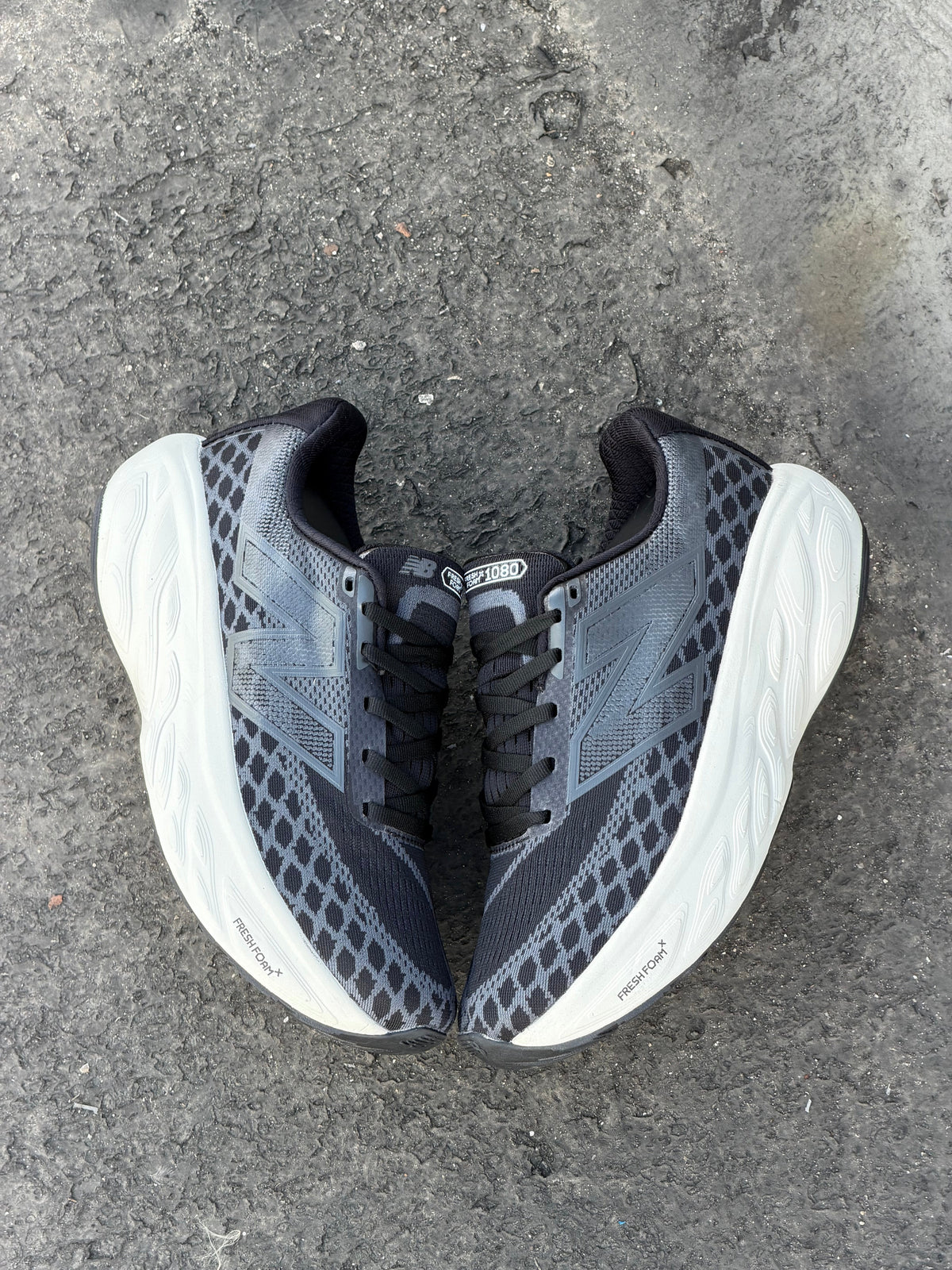 NEW BALANCE 1080