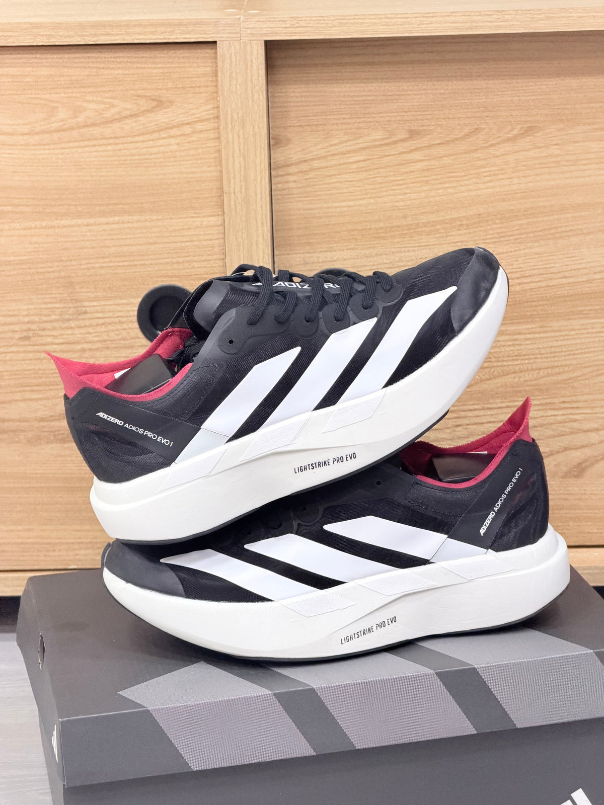 ADiZERO EVO 1