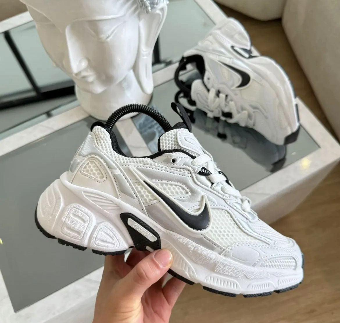 NIKE V5K