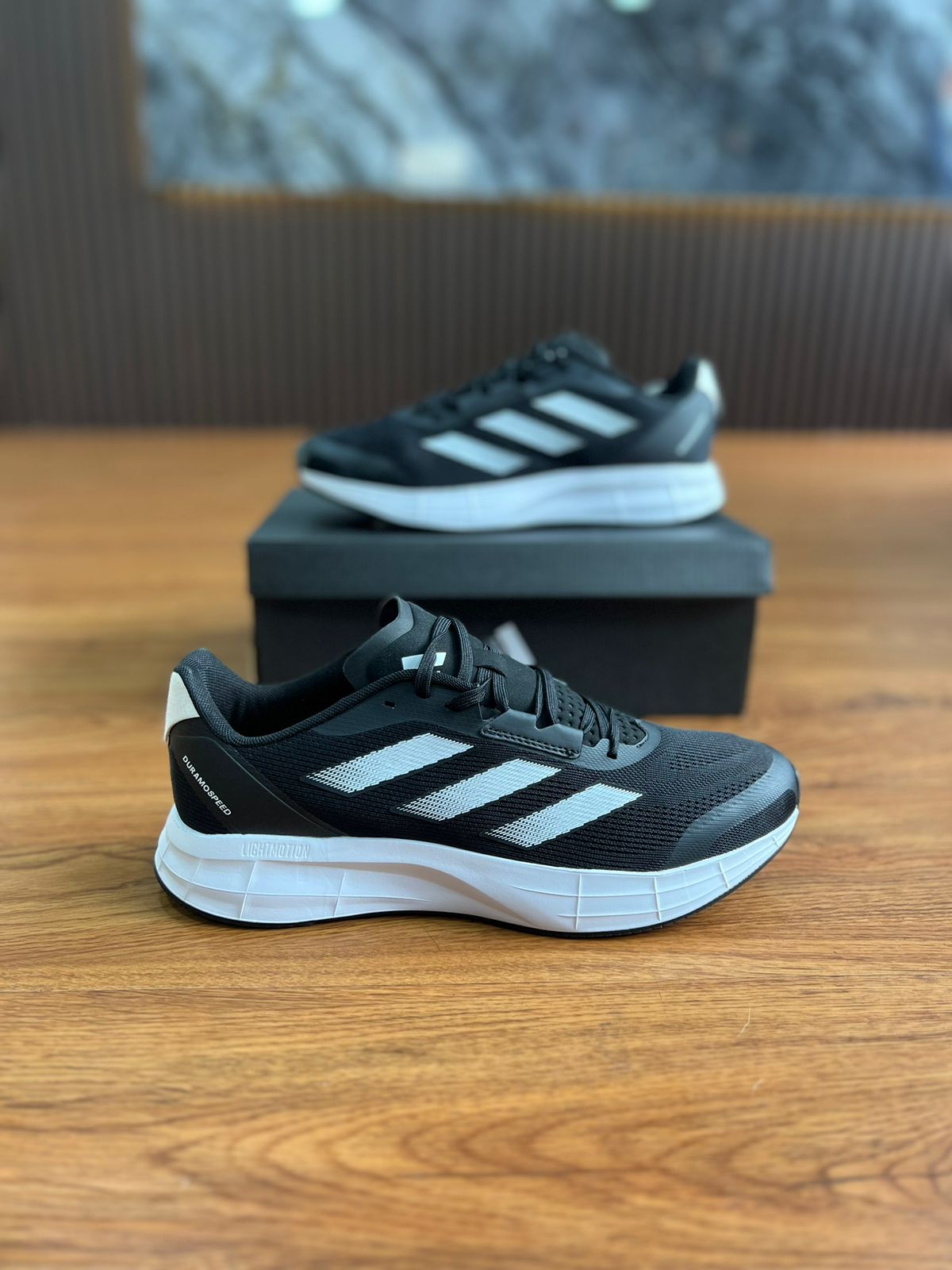 ADIZERO BOSTON 12