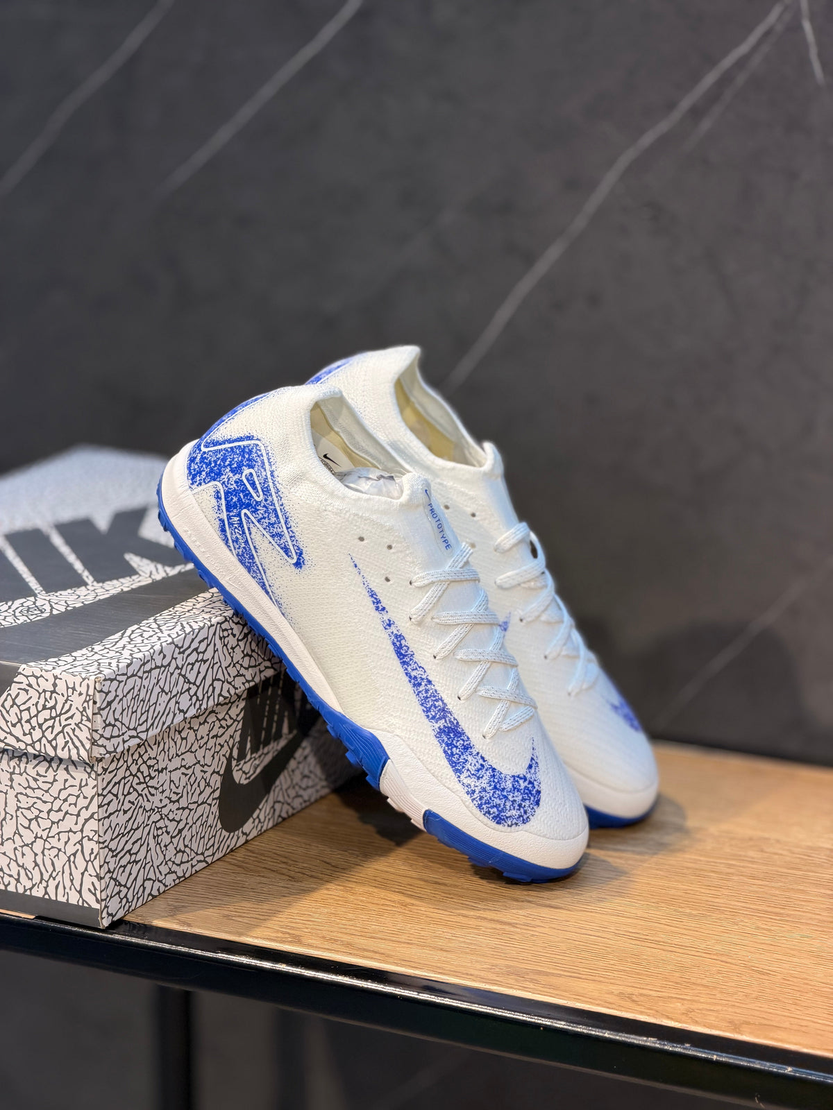 NIKE TORRETIN