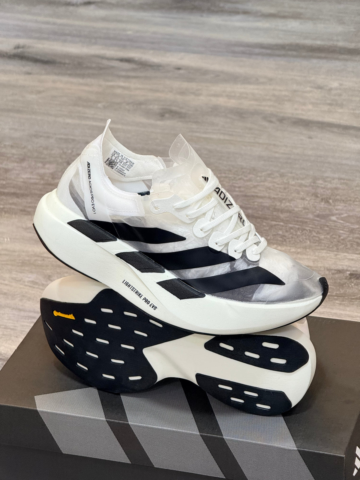 ADIDAS ADIÓS PRO EVO 1