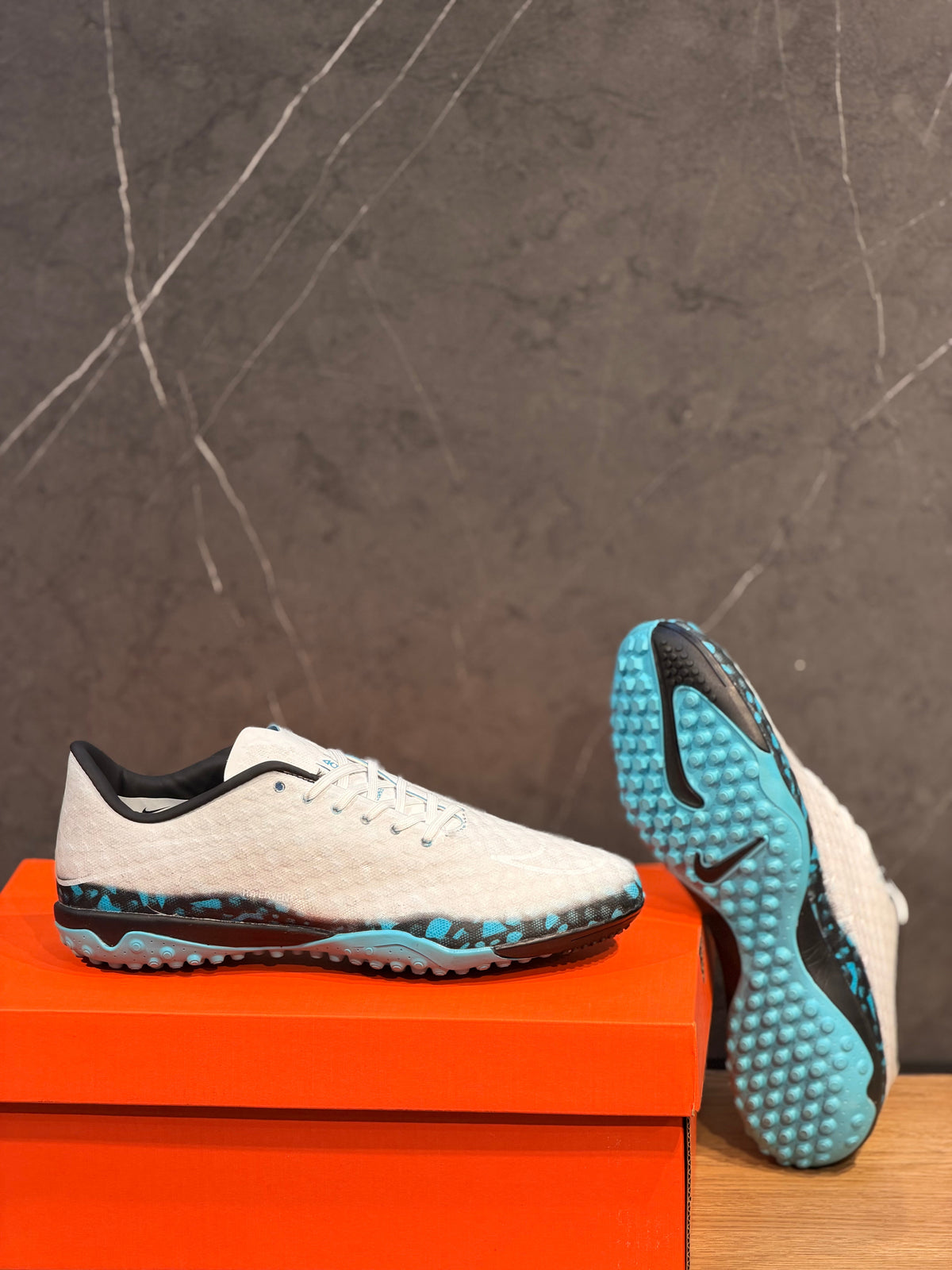 NIKE TORRETIN