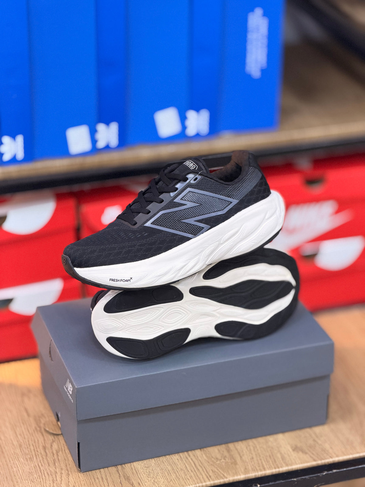 NEW BALANCE 1080