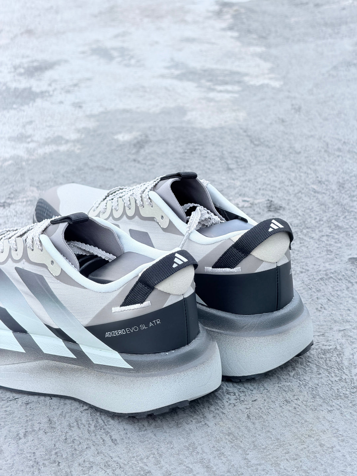 ADIZERO SL 2