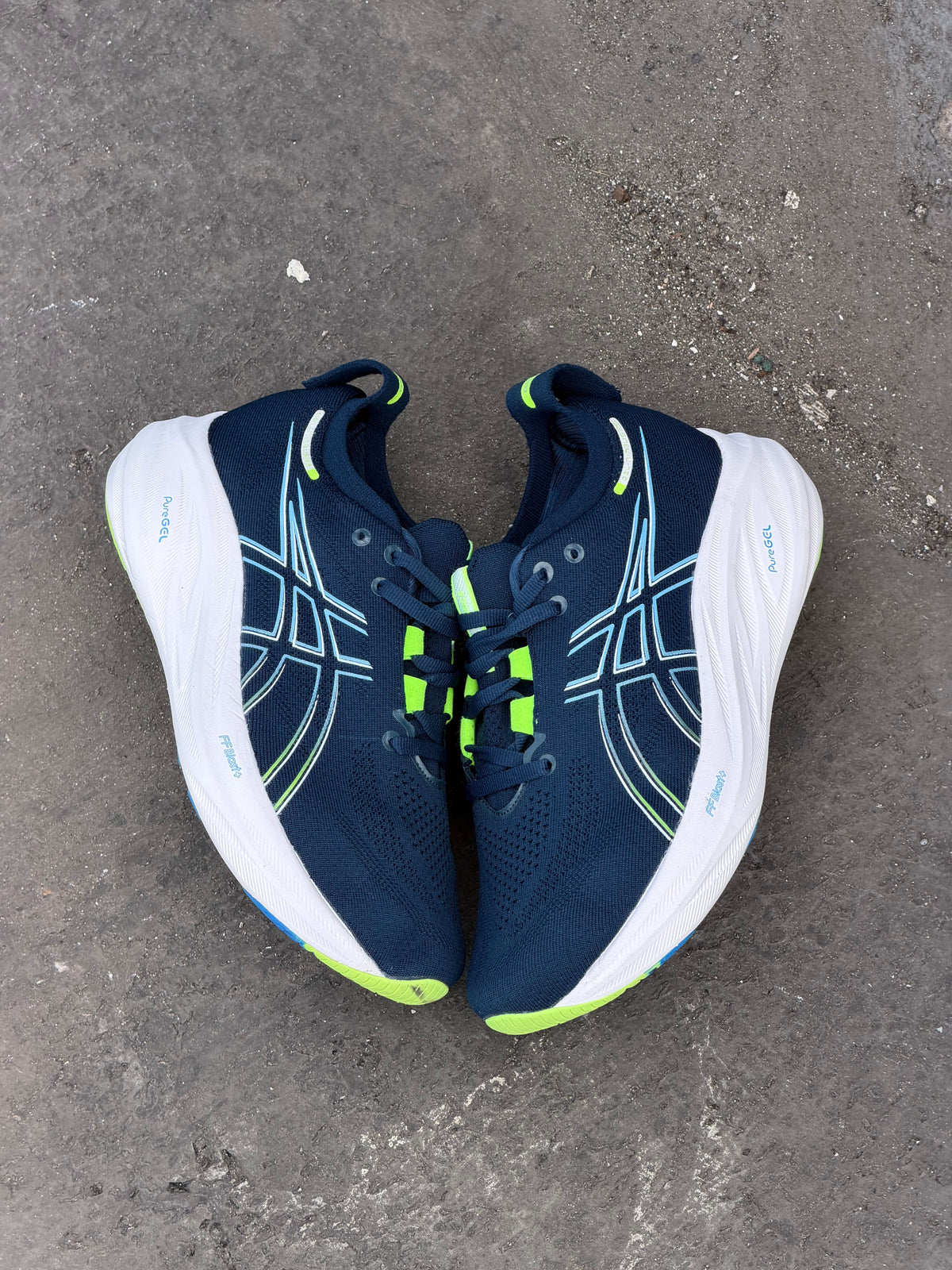 ASICS NIMBUS 26