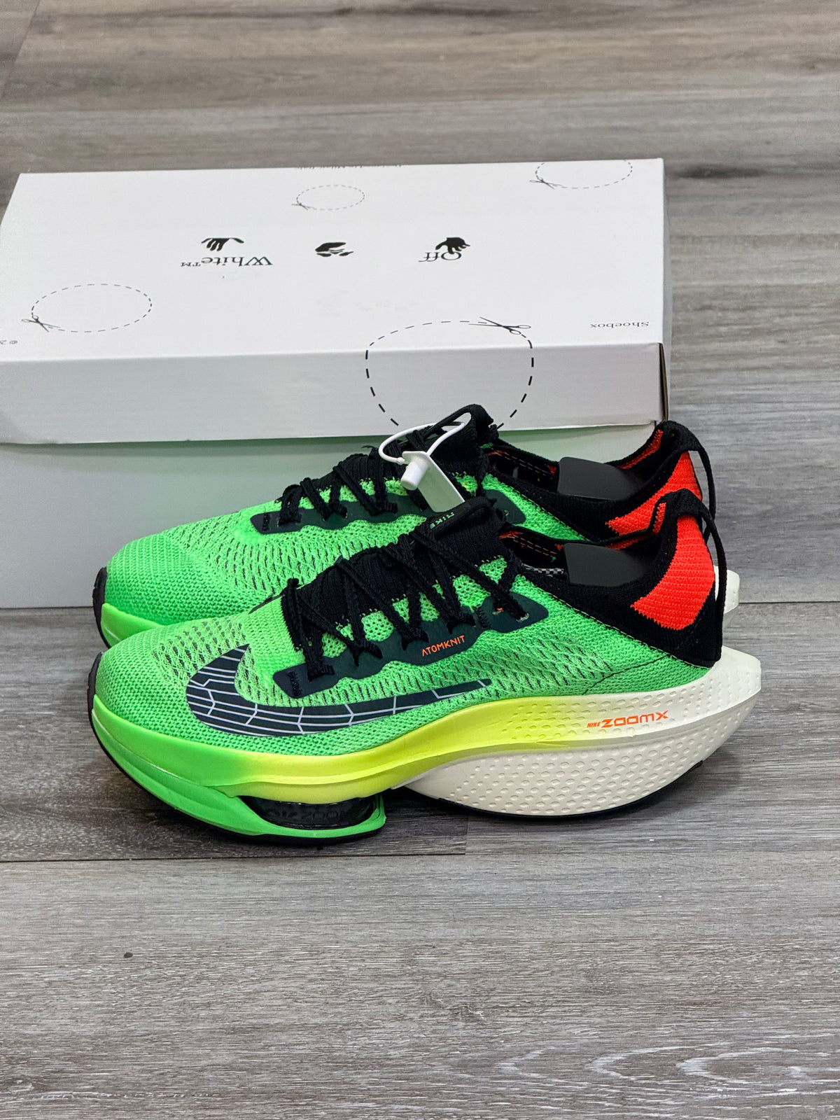 NIKE ALPHA FLY 2