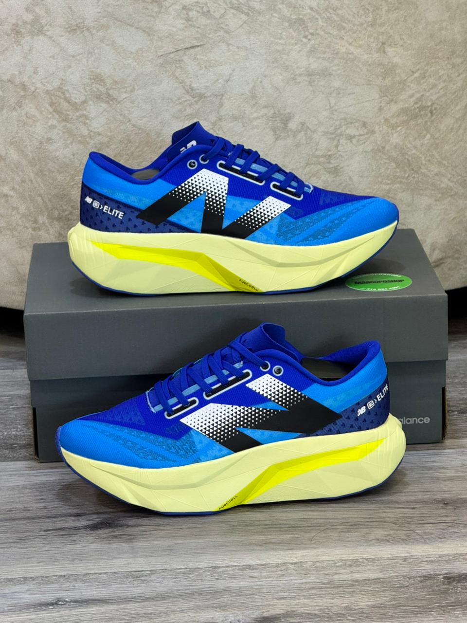 NEW BALANCE ELITE V4 DAMA