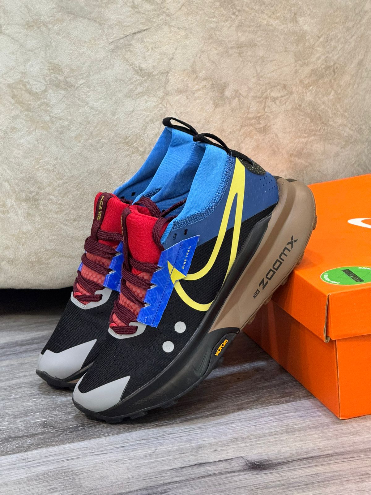NIKE ZEGAMA HOMBRE
